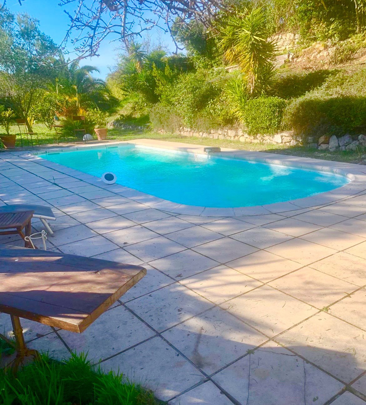 Maison à vendre, 300m², La Roquette-sur-Siagne
