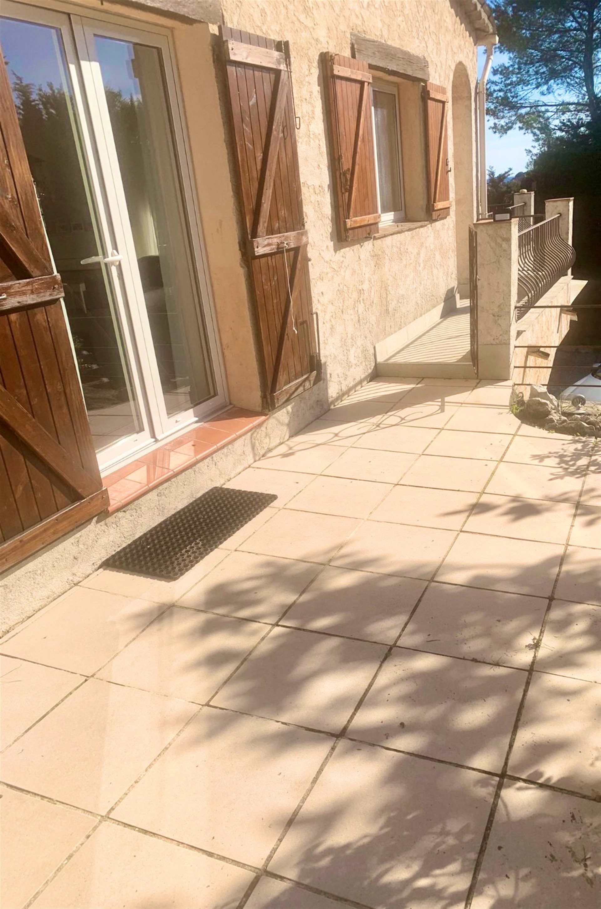 Maison à vendre, 300m², La Roquette-sur-Siagne