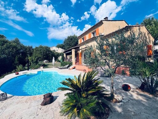 Maison 6 pièces 136 m² · à Saint-Paulet-de-Caisson · 136 m² · 530 000 €
