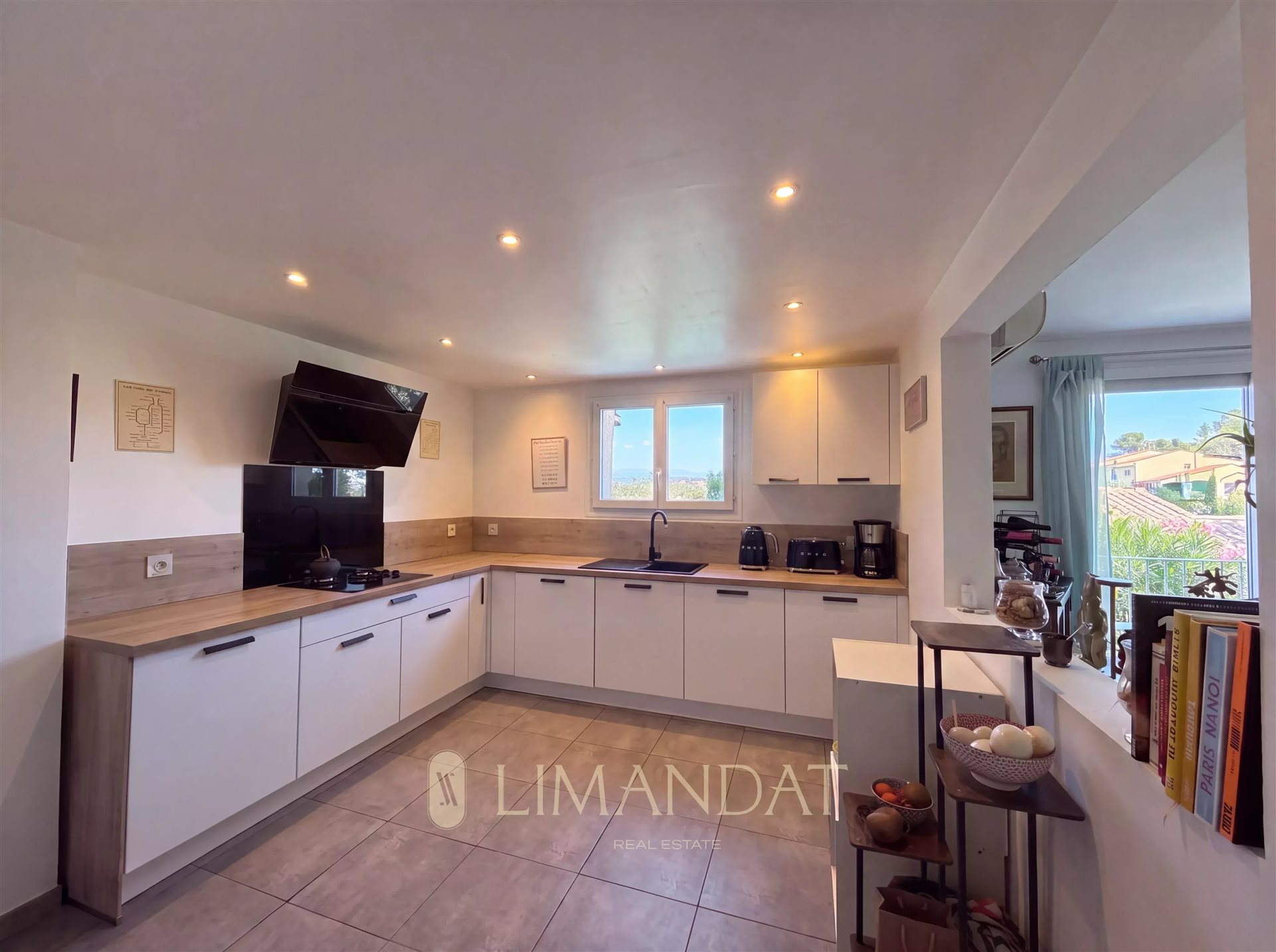 Maison à vendre, 123m², Saint-Raphaël