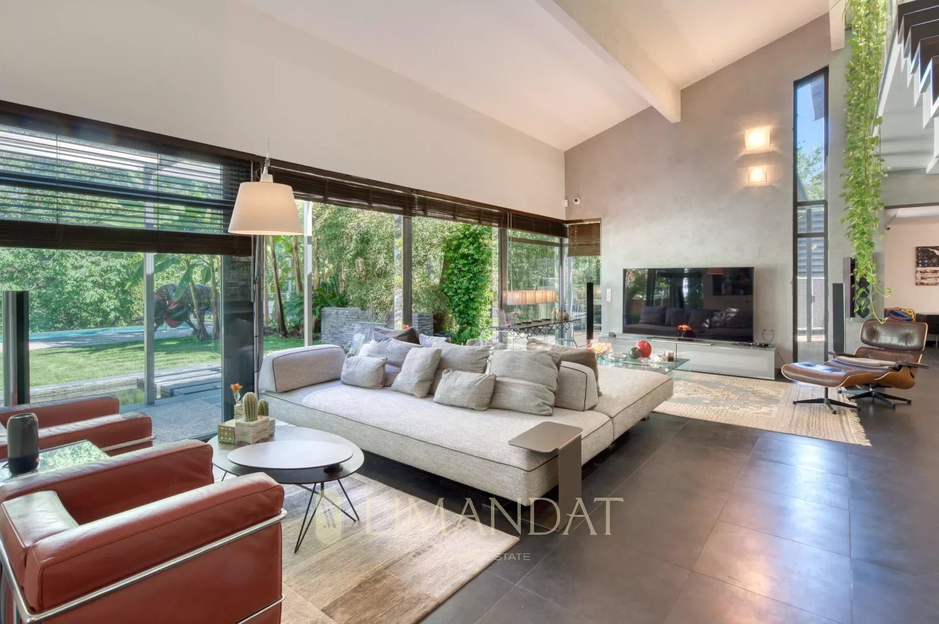 Maison à vendre, 350m², Châteauneuf-Grasse
