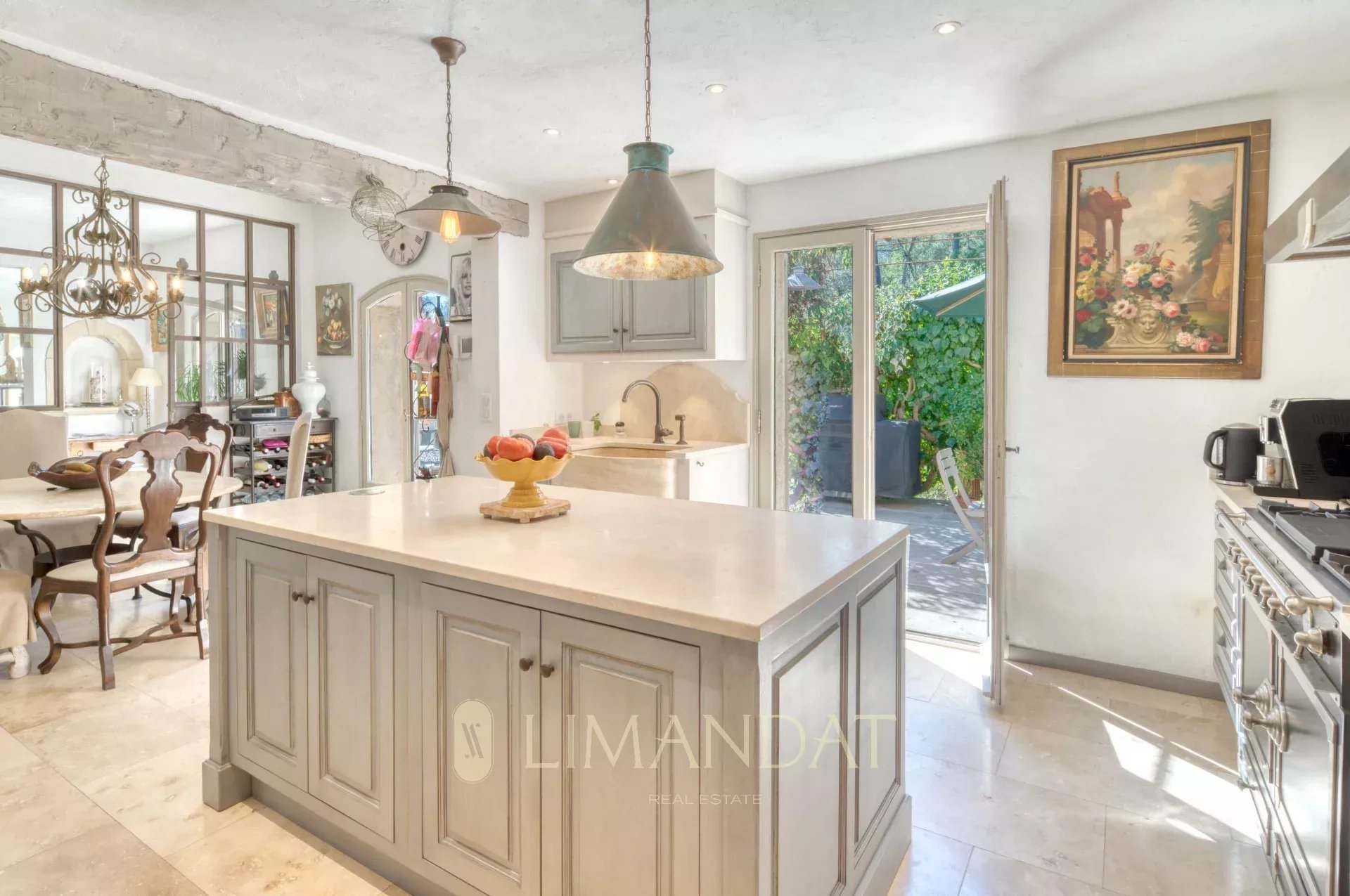 Maison à vendre, 330m², Valbonne