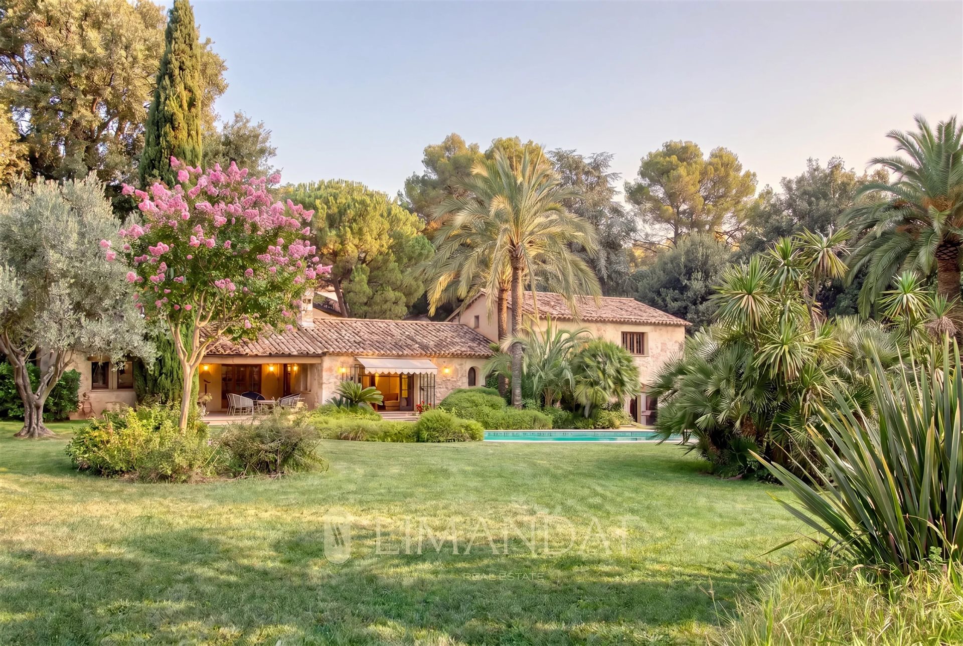 Maison à vendre, 460m², Saint-Paul-de-Vence
