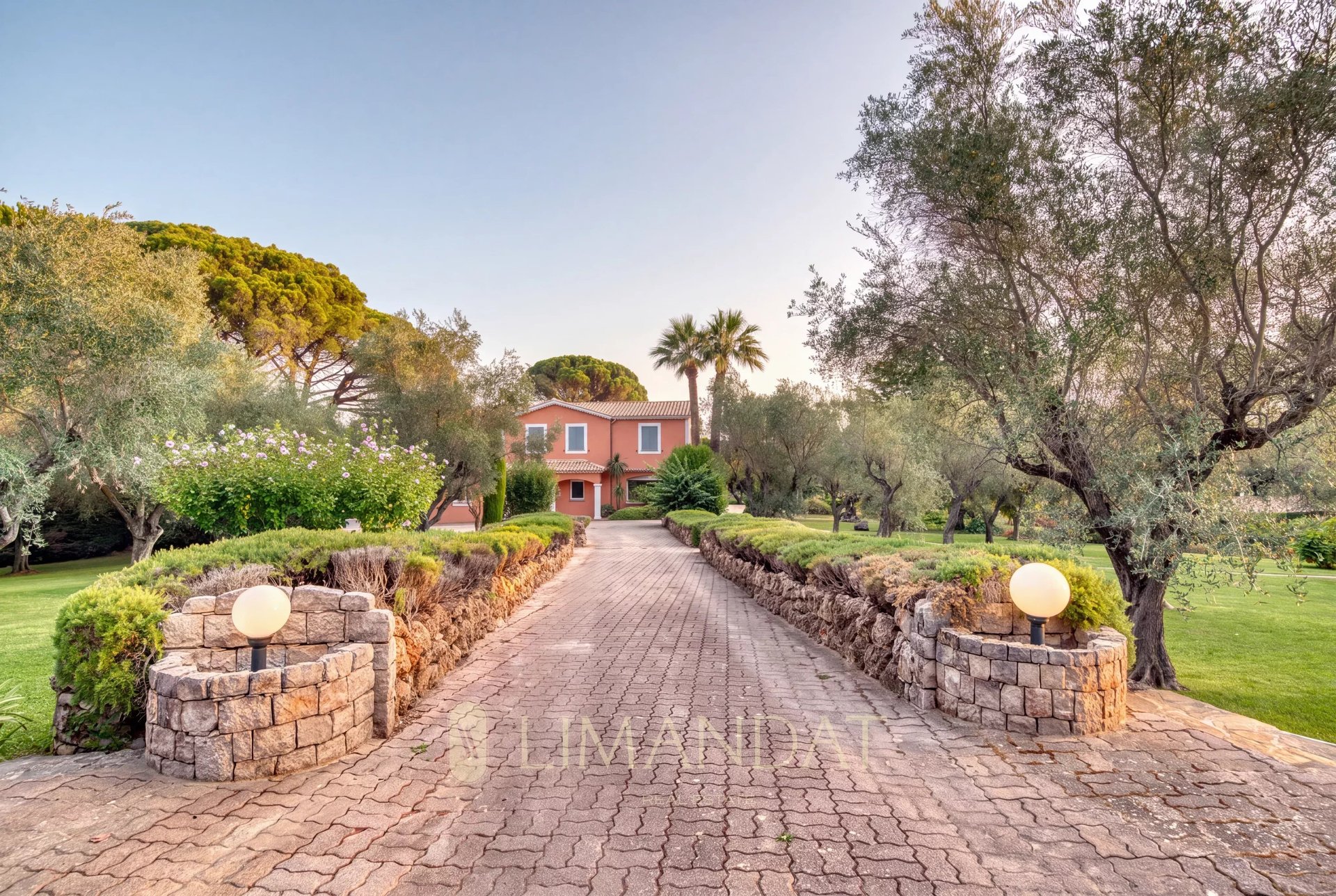 Maison à vendre, 450m², Mougins