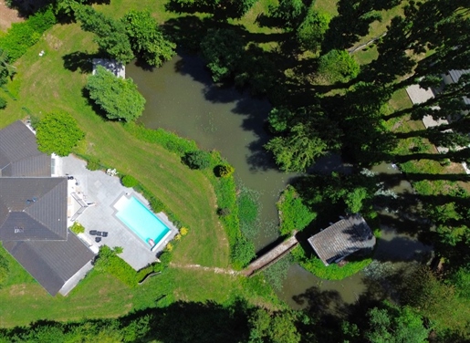 Maison 7 pièces 168 m² · à Pusey · 168 m² · 430 000 €