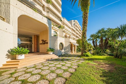Appartement 4 pièces 112 m² · à Cannes · 112 m² · 1 690 000 €