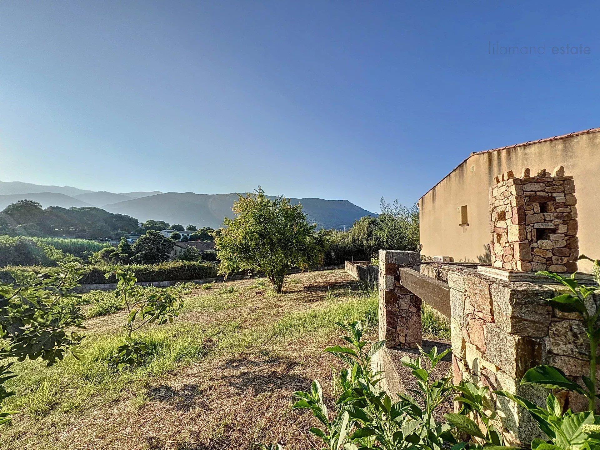 Maison à vendre, 142m², Sarrola-Carcopino