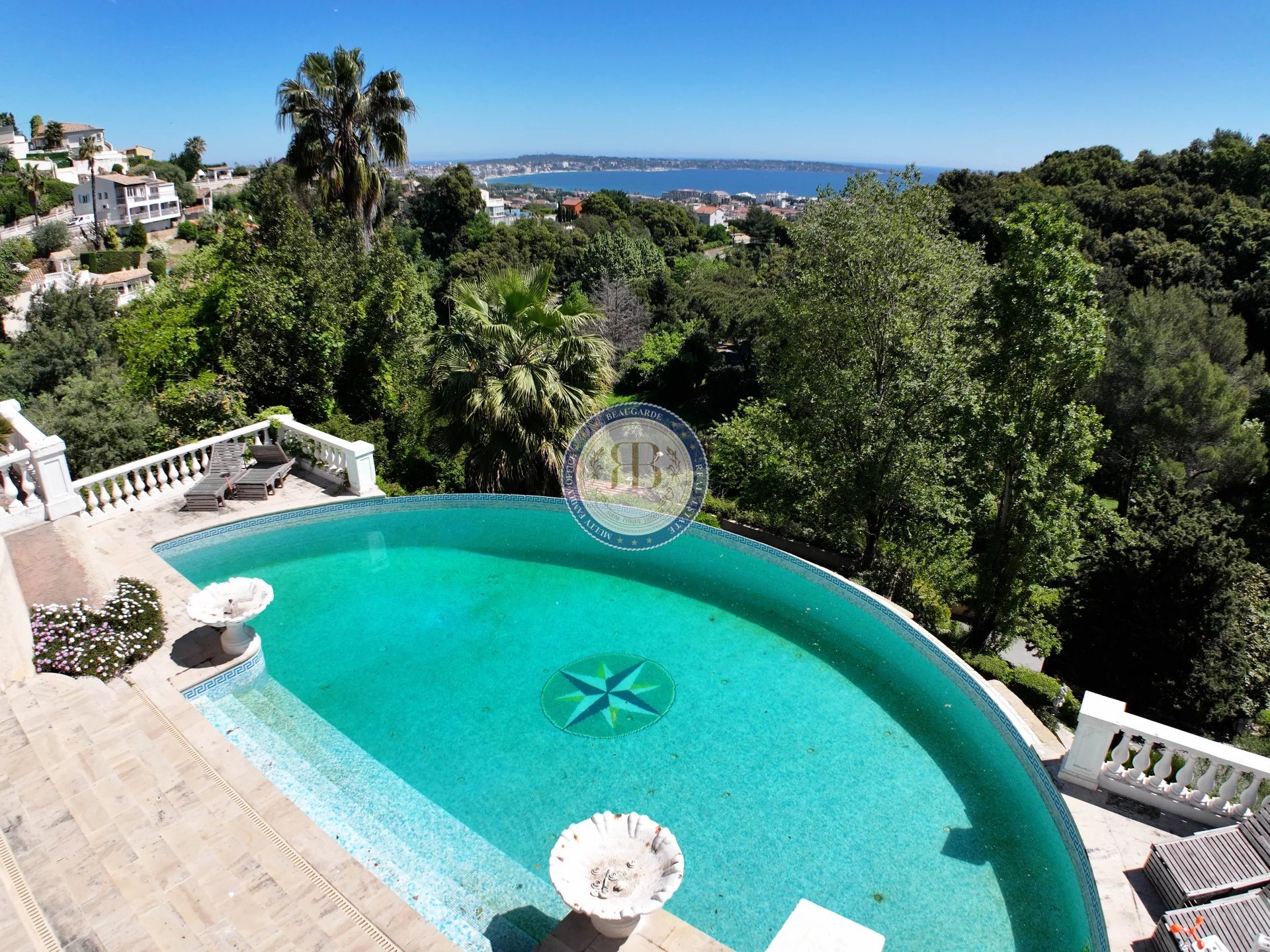 Maison à vendre, 254m², Vallauris