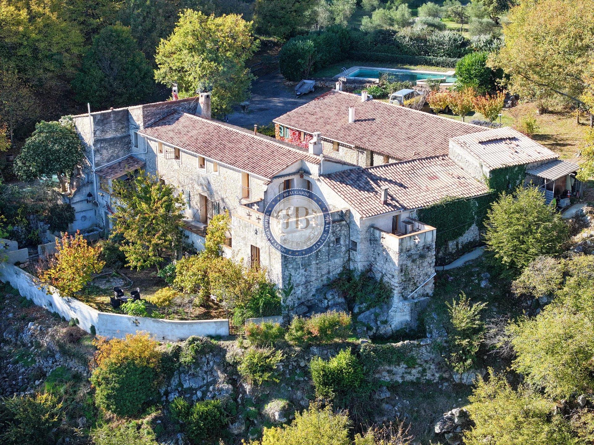 Maison à vendre, 342m², Le Broc