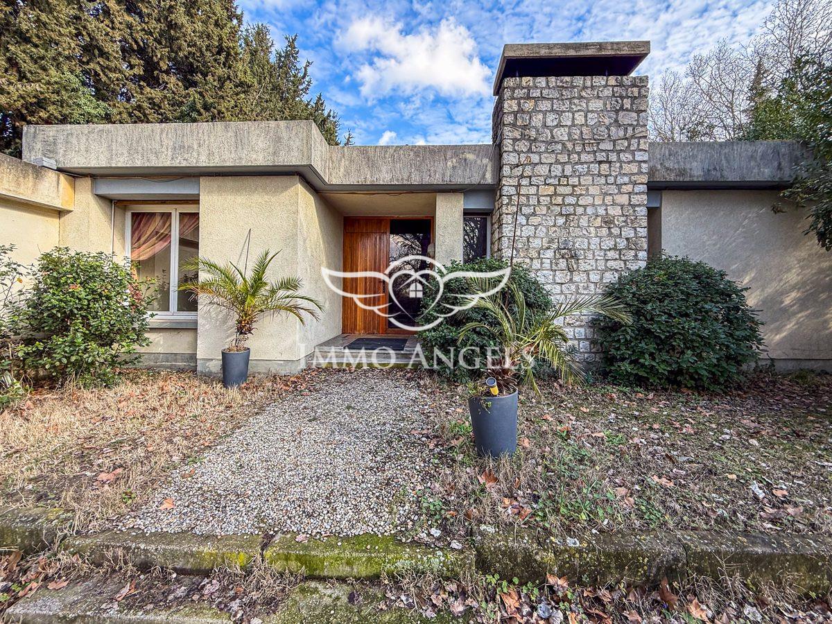 Maison à vendre, 164m², Morières-lès-Avignon