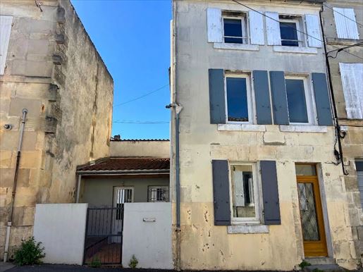 Maison 4 pièces 70 m² · à Cognac · 70 m² · 159 000 €