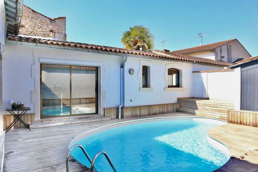 Maison 7 pièces 122 m² · à Cognac · 122 m² · 299 200 €