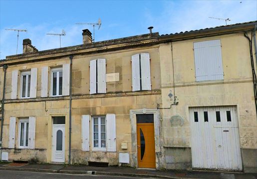 Maison 4 pièces 77 m² · à Cognac · 77 m² · 86 400 €