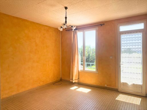 Appartement 4 pièces 69 m² · à Saint-Sulpice-de-Cognac · 69 m² · 44 000 €