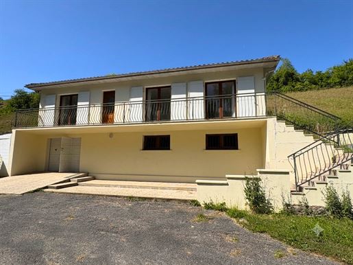 Maison 3 pièces 87 m² · à Saint-Laurent-de-Cognac · 87 m² · 116 600 €