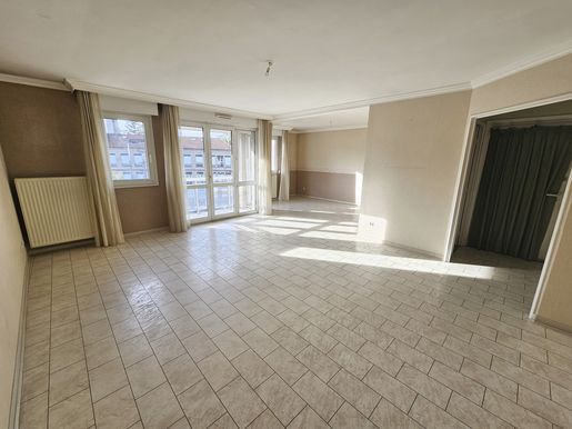 Appartement 4 pièces 88 m² · à Saint-Étienne · 88 m² · 140 000 €