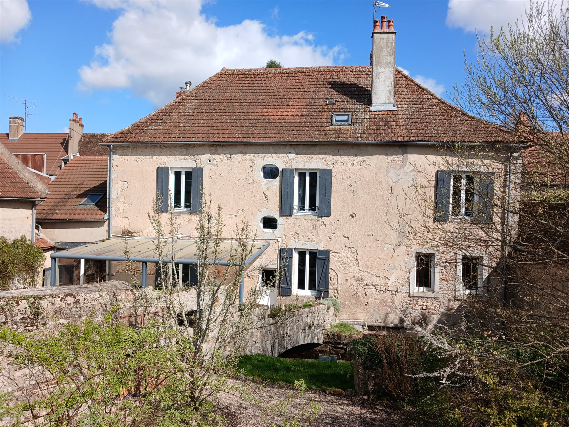 Maison à vendre, 294m², Lormes