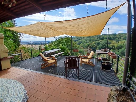 Maison 5 pièces 204 m² · à Champallement · 204 m² · 198 500 €