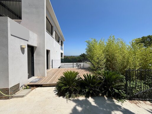 Local commercial 52 m² · à Martigues · 52 m² · 199 900 €