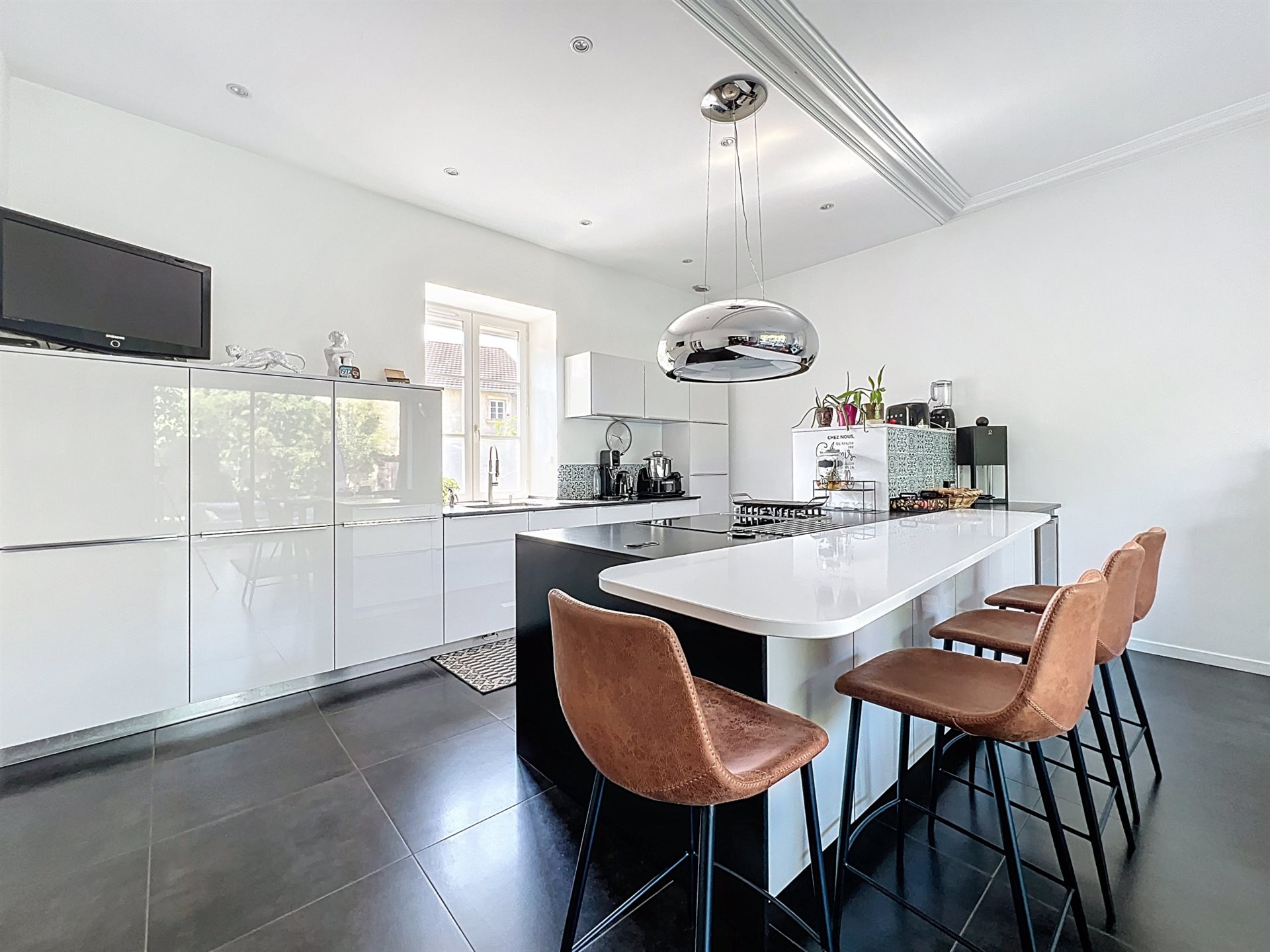 Maison à vendre, 278m², Jassans-Riottier
