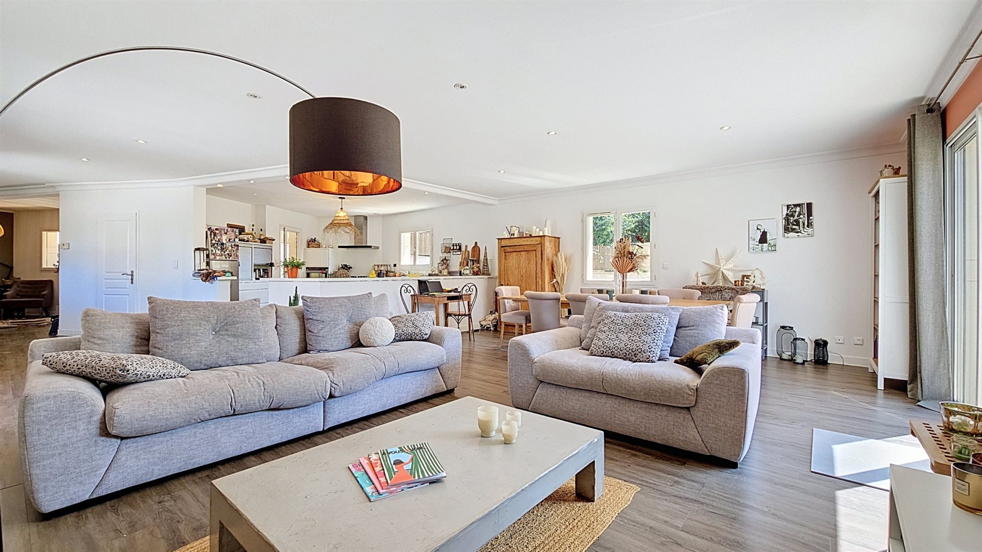 Maison à vendre, 208m², Jassans-Riottier