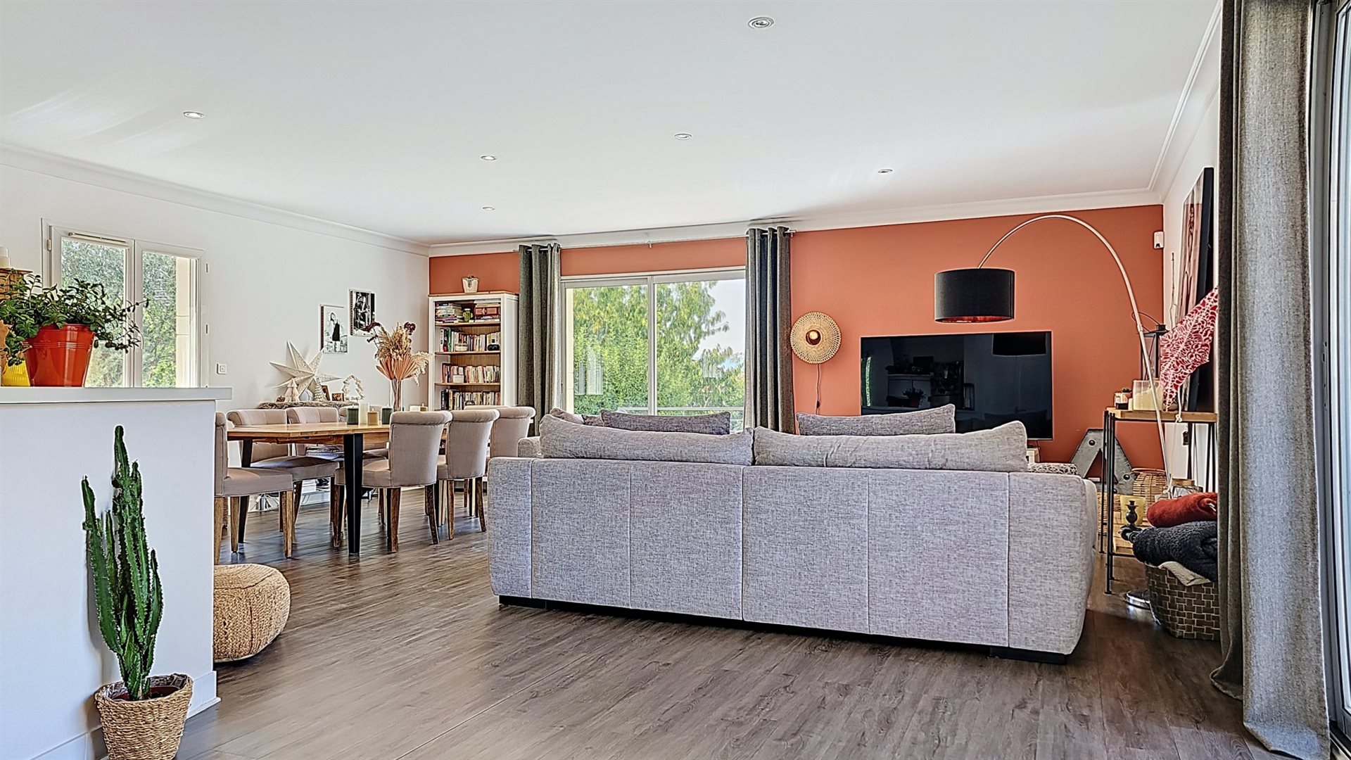 Maison à vendre, 208m², Jassans-Riottier
