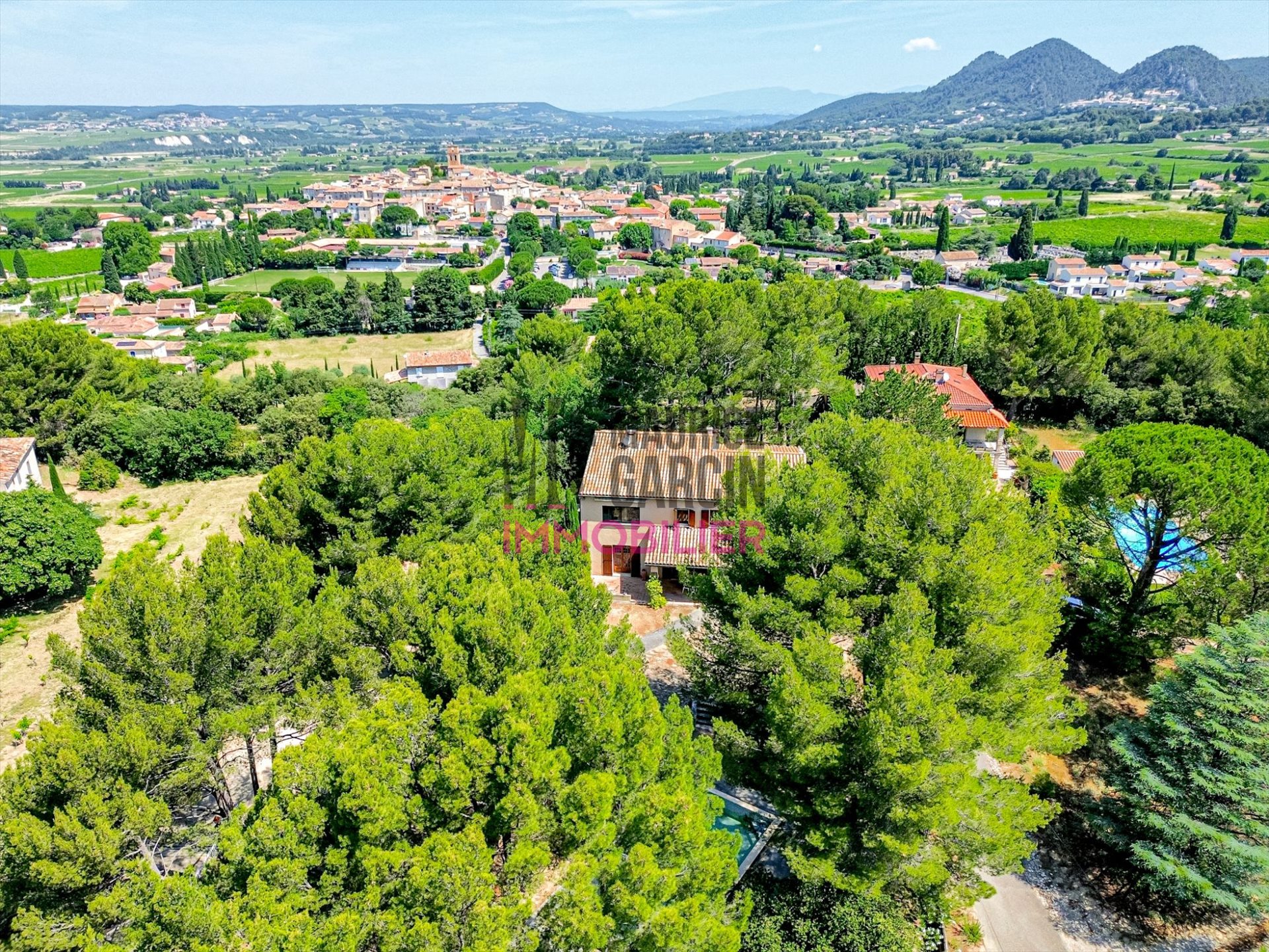 Maison à vendre, 256m², Sablet