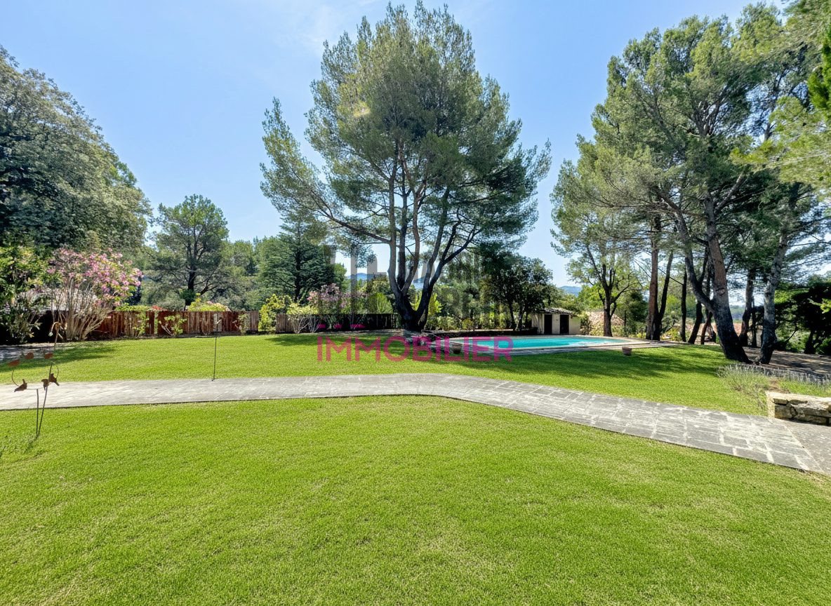 Maison à vendre, 256m², Sablet