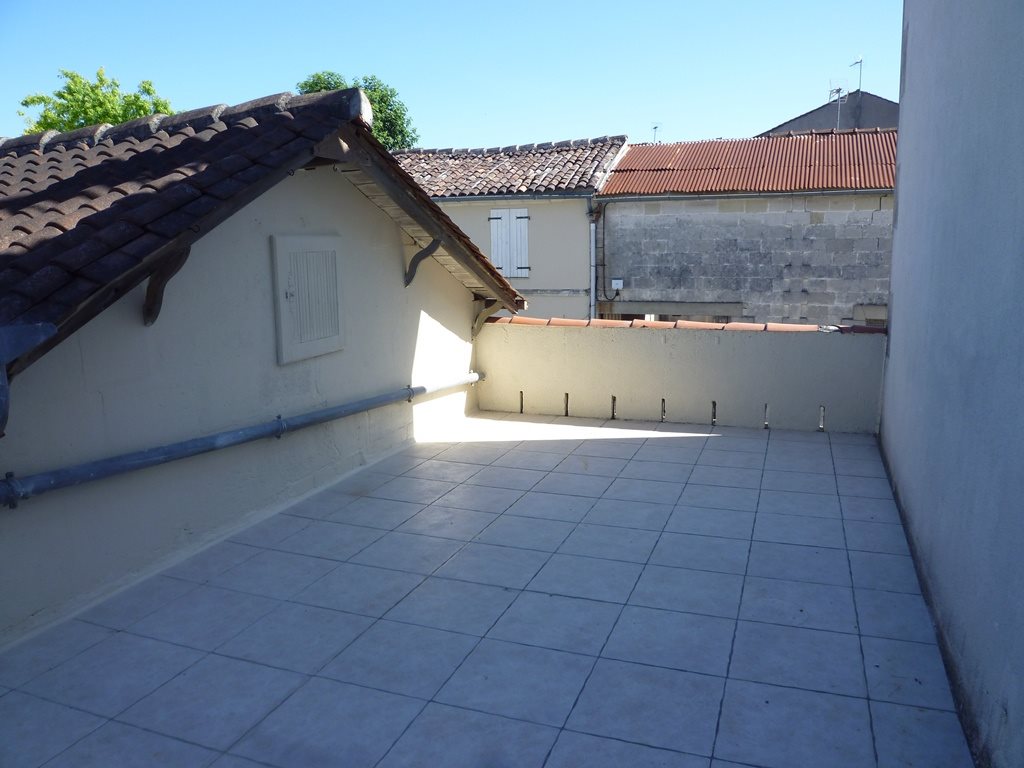 Maison à louer, 121m², Cognac