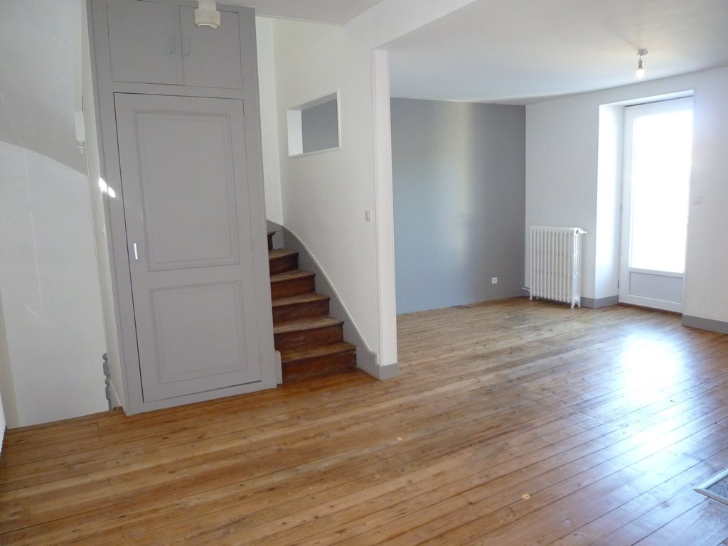 Maison à louer, 121m², Cognac