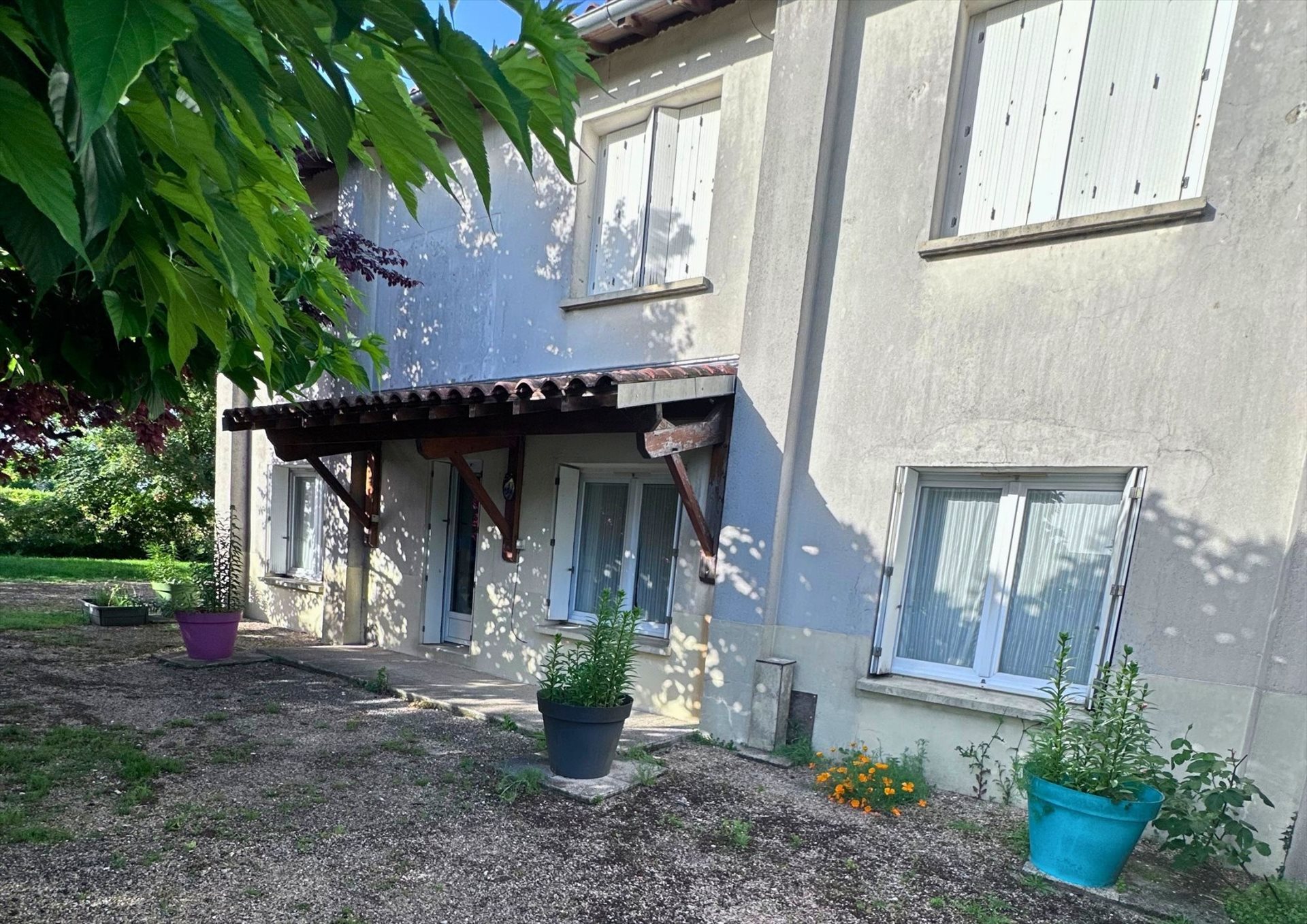 Maison à louer, 164m², Châteaubernard