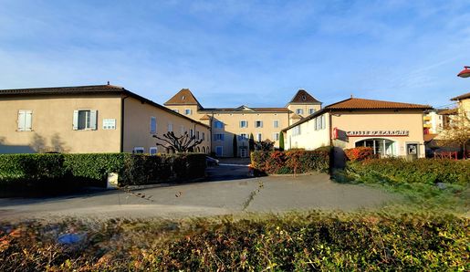 Local commercial 1 pièce 19 m² · à Jassans-Riottier · 19 m² · 64 575 €
