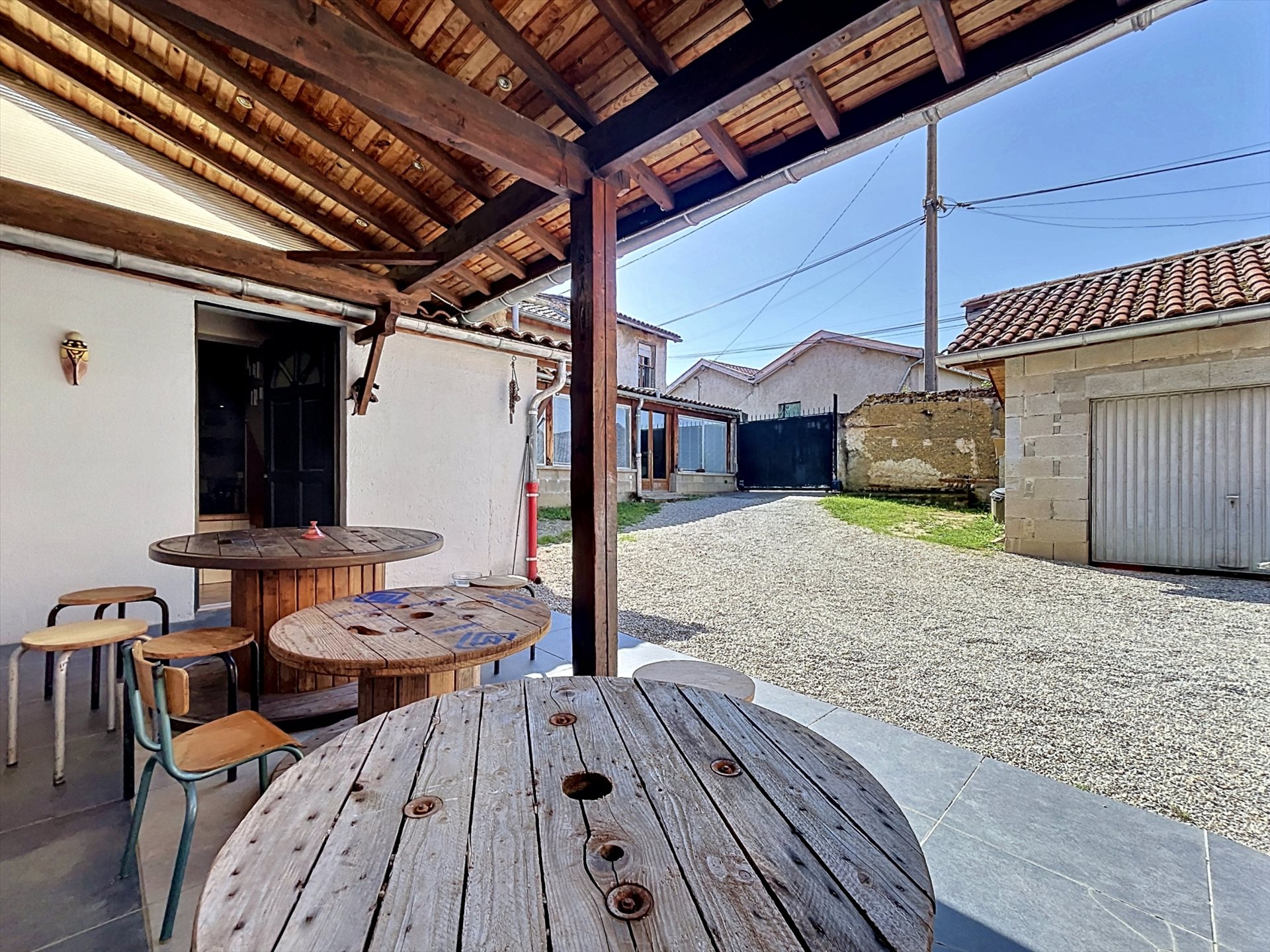 Maison à vendre, 158m², Reyrieux