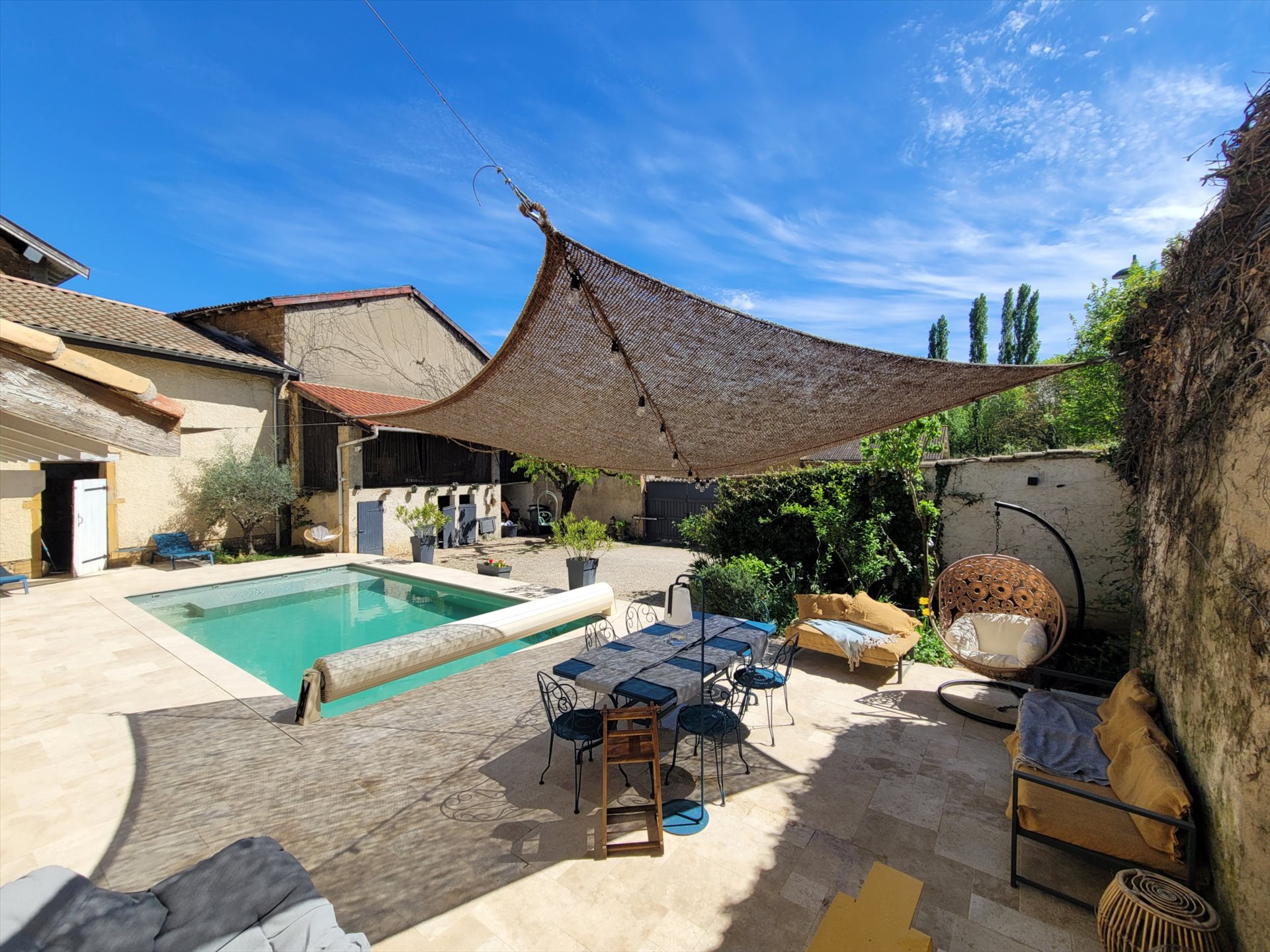 Maison à vendre, 220m², Massieux