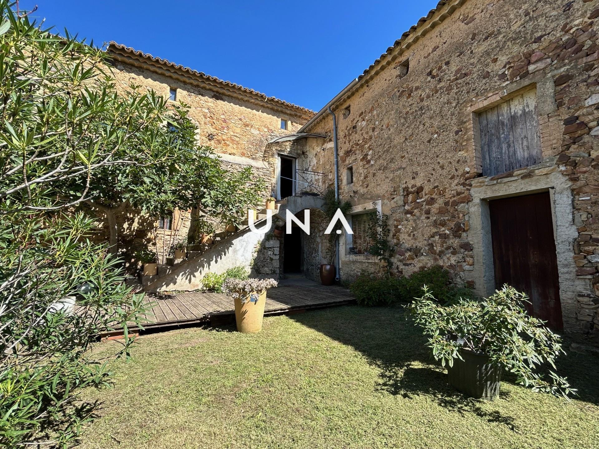Maison à vendre, 200m², Uzès