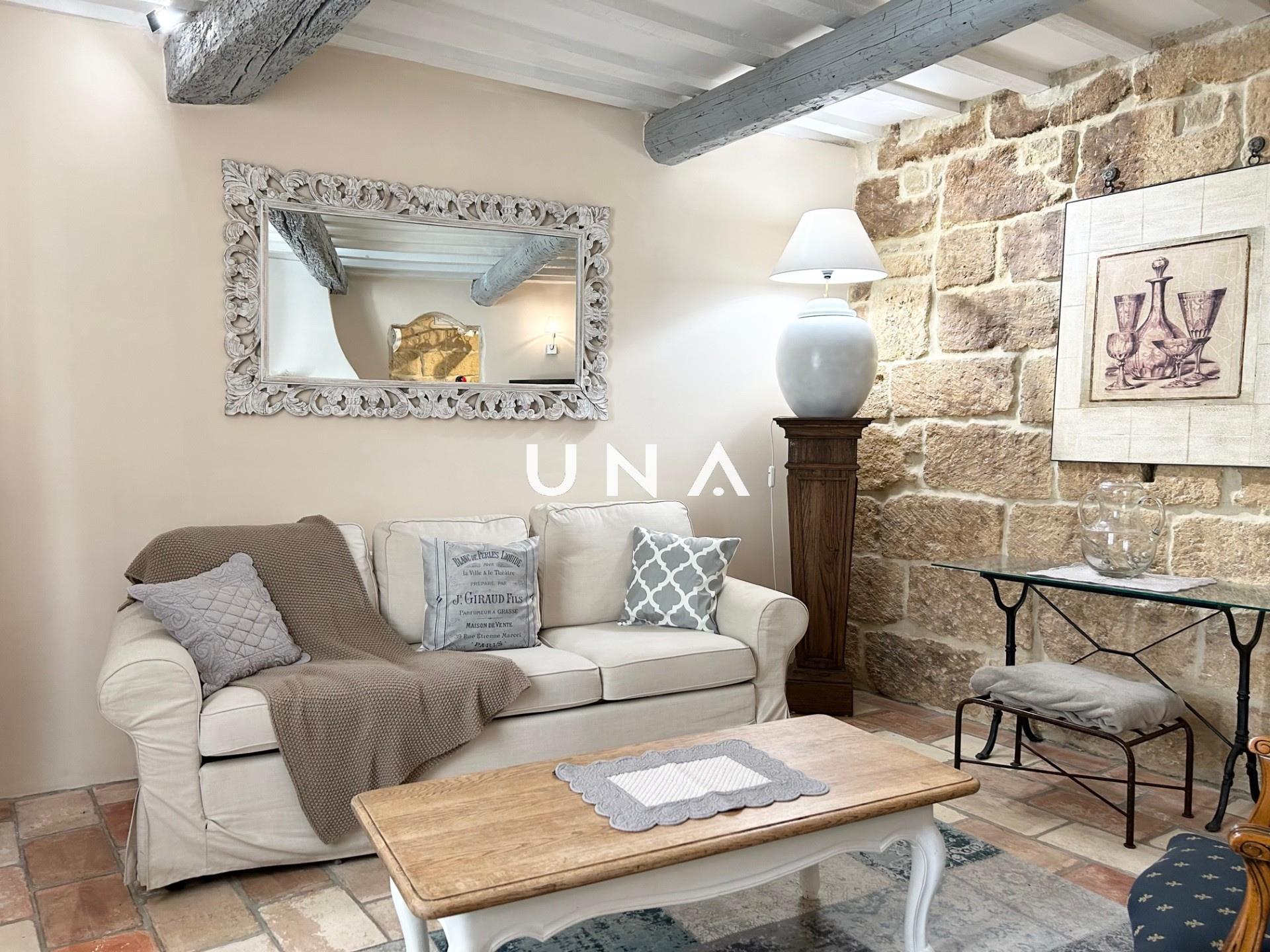 Maison à vendre, 102m², Uzès