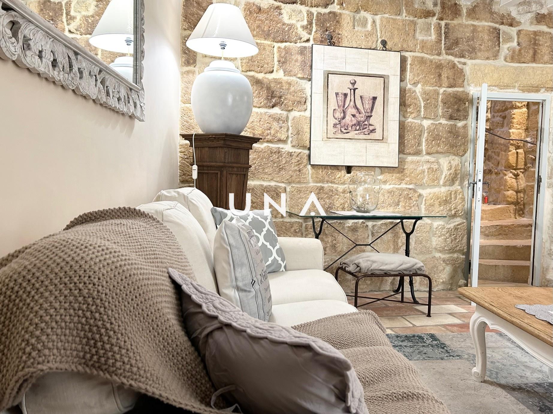 Maison à vendre, 102m², Uzès
