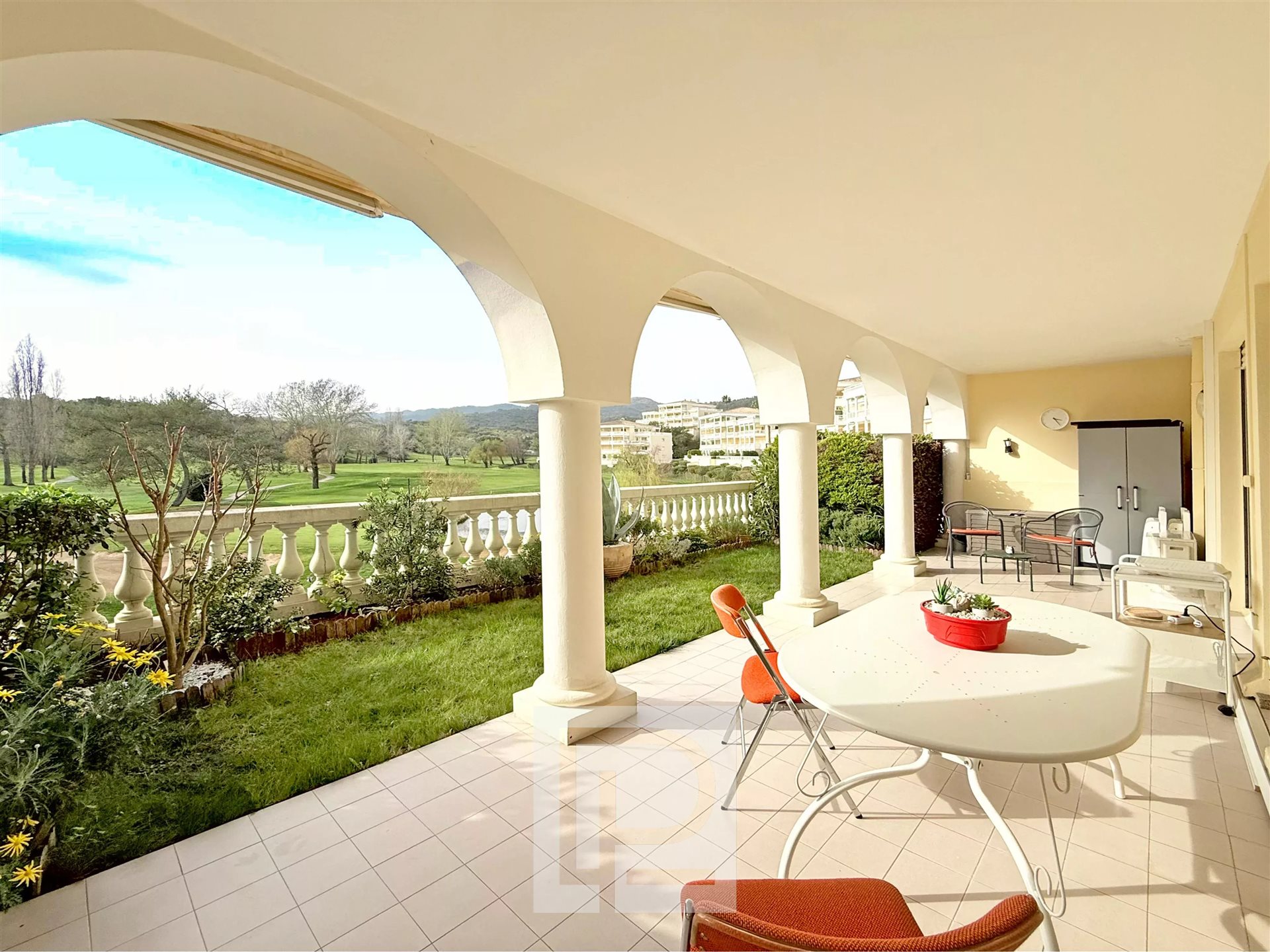 Appartement à vendre, 45m², Mandelieu-la-Napoule