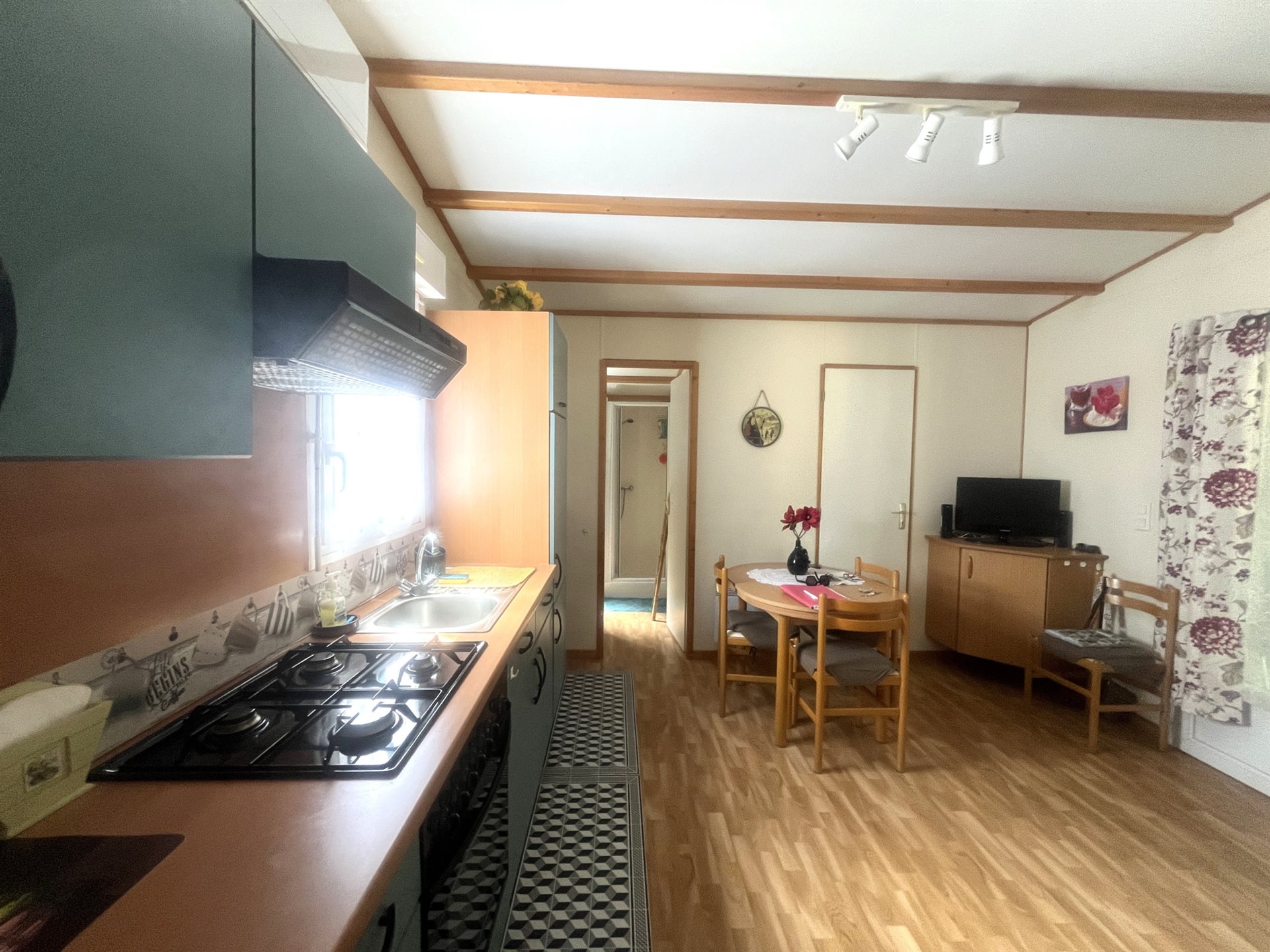 Maison à vendre, 30m², Egliseneuve-d'Entraigues