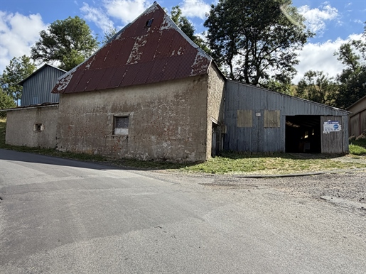 Maison 4 pièces 74 m² · à Montgreleix · 74 m² · 39 000 €