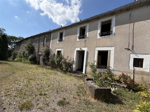 Maison 4 pièces 122 m² · à Saint-Saturnin · 122 m² · 129 000 €