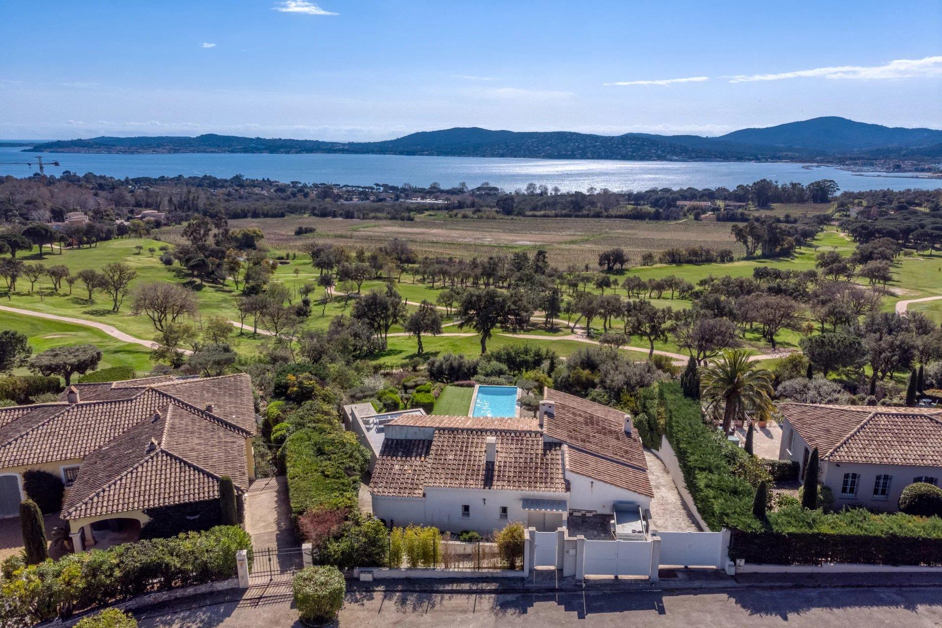 Maison à vendre, 260m², Grimaud