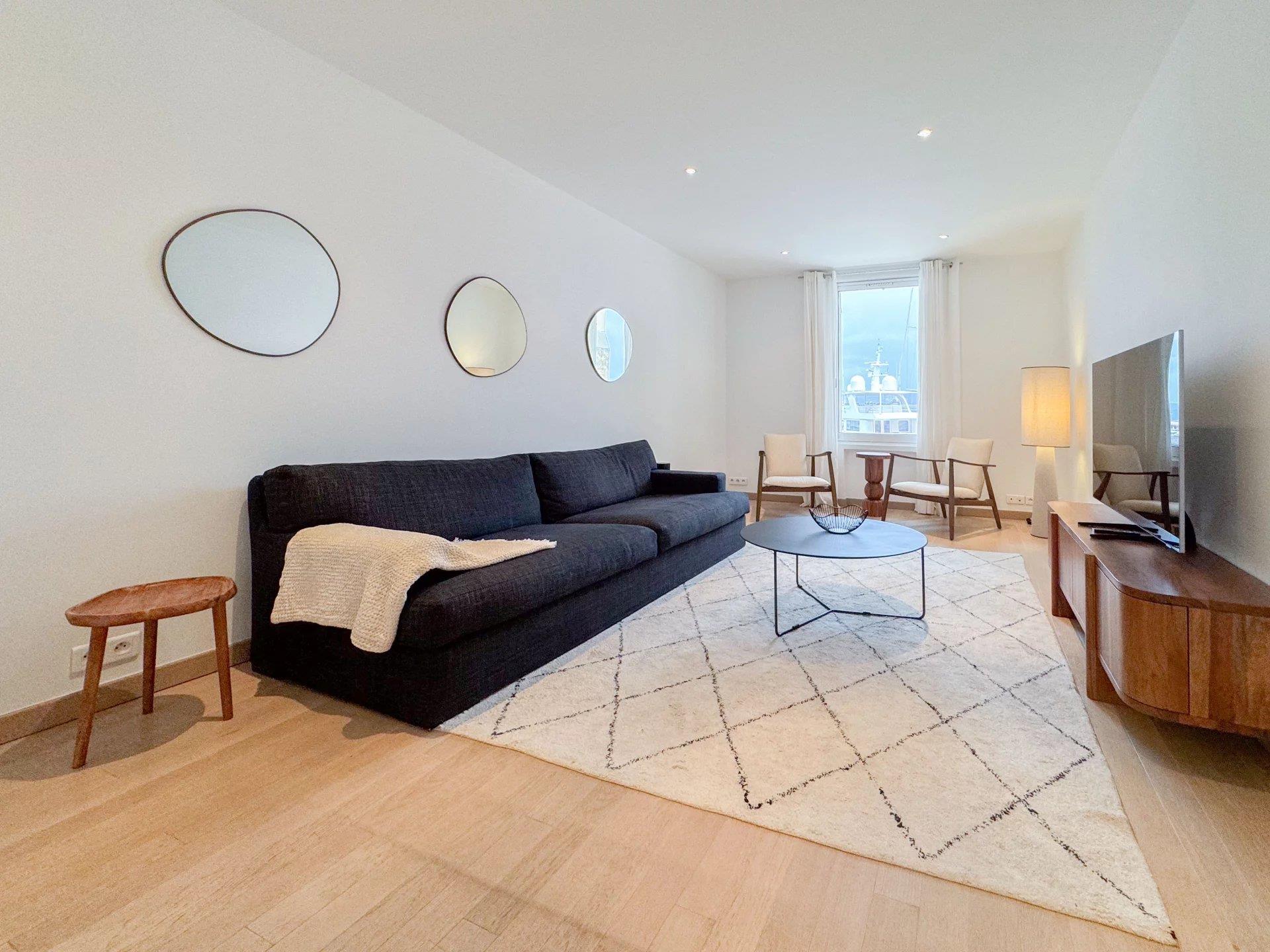 UNIQUE apartment in the port of Saint-Tropez - Ansicht 2