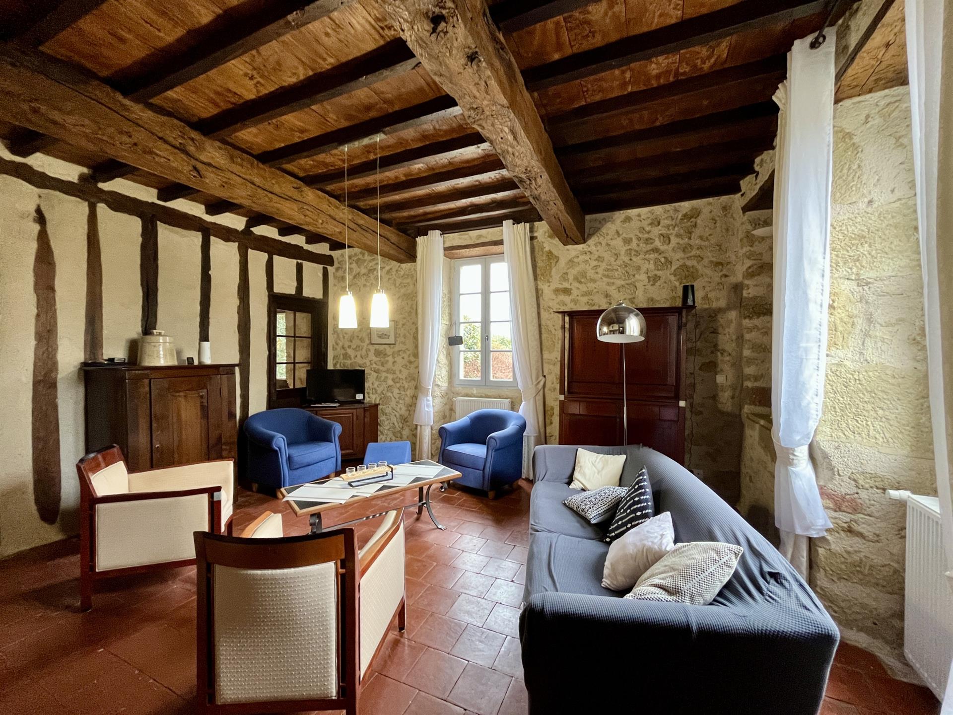Maison à vendre, 360m², Seissan