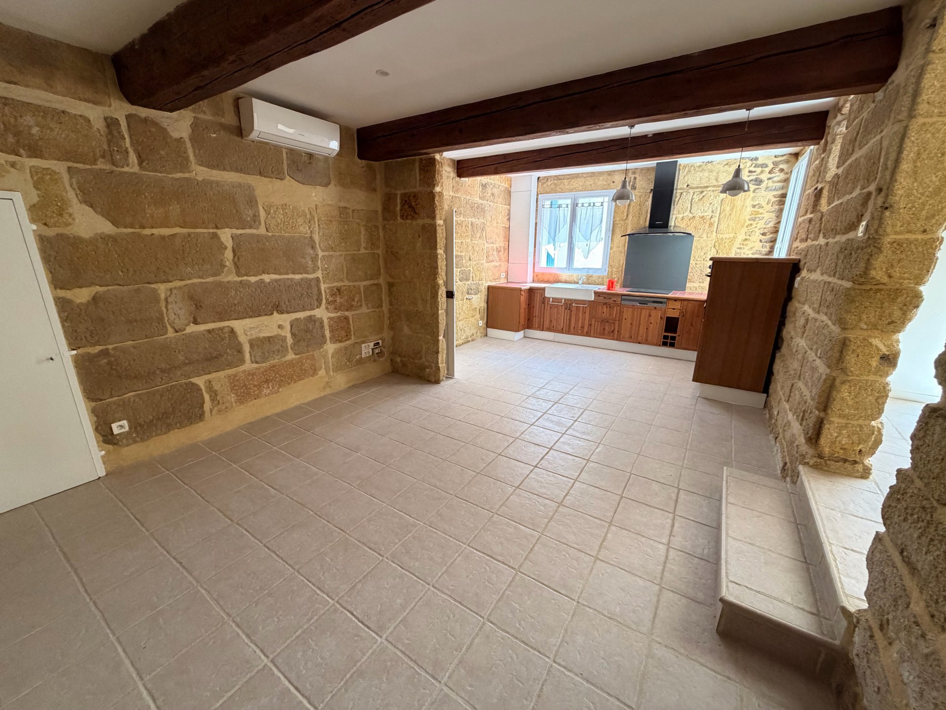 Maison à louer, 98m², Gallargues-le-Montueux