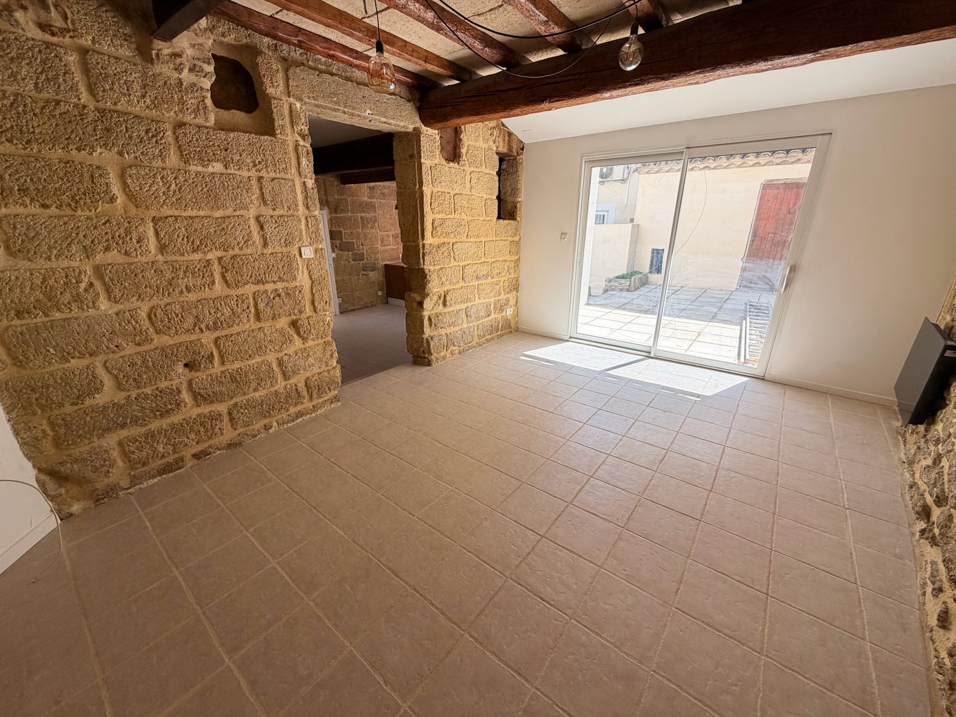 Maison à louer, 98m², Gallargues-le-Montueux