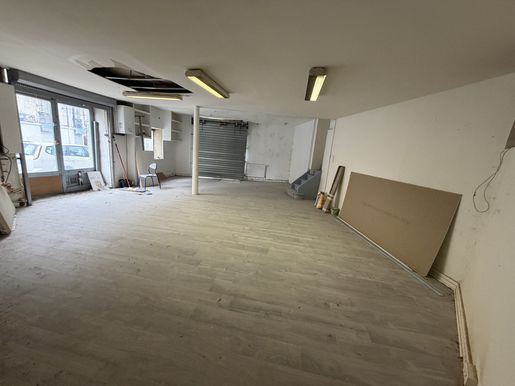 Local commercial 150 m² · à Béziers · 150 m² · 88 000 €