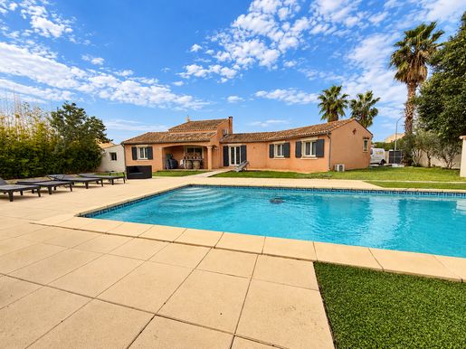 Maison 5 pièces 163 m² · à Montady · 163 m² · 450 000 €