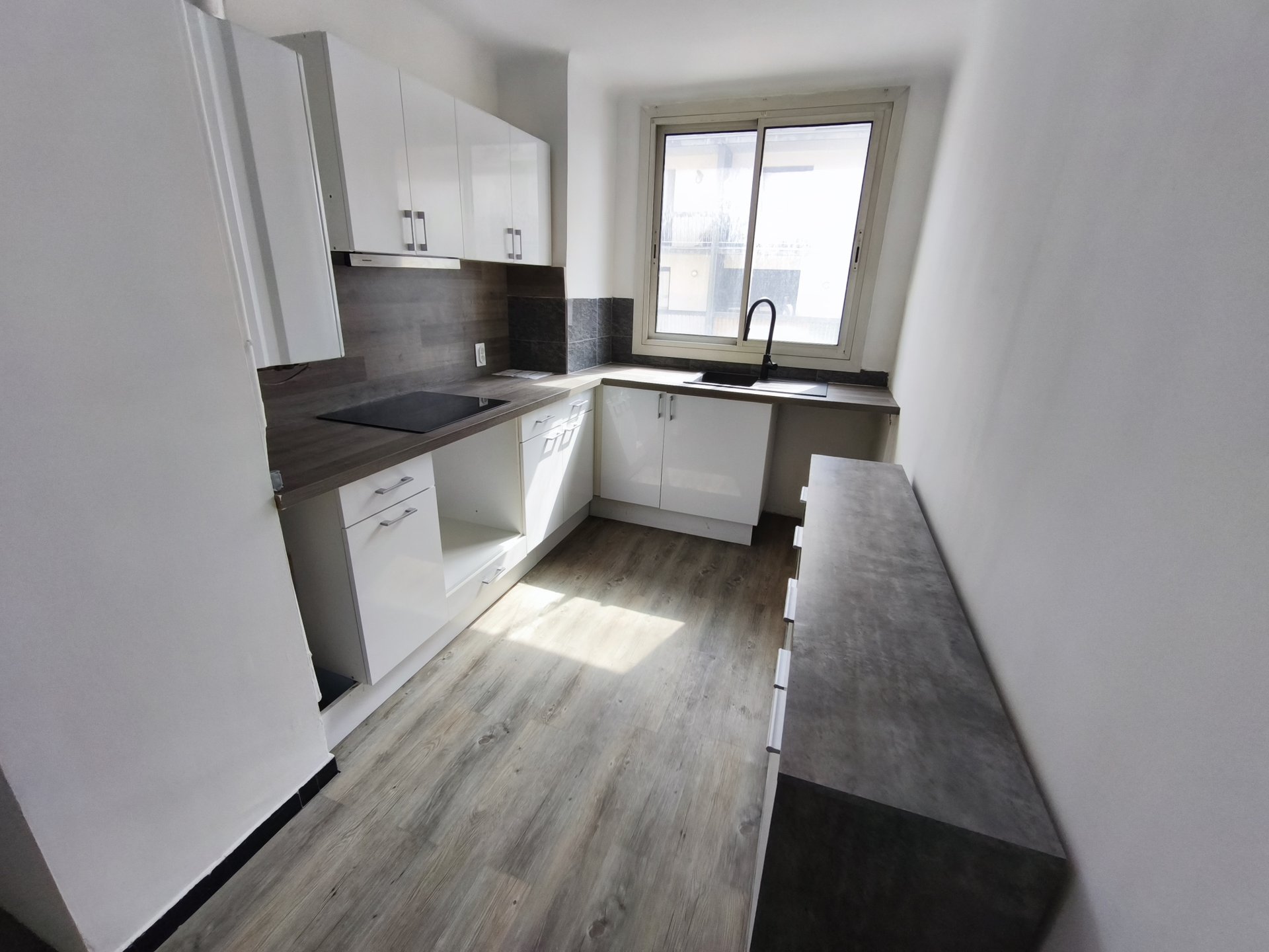 Appartement à vendre, 144m², Villeneuve-lès-Béziers