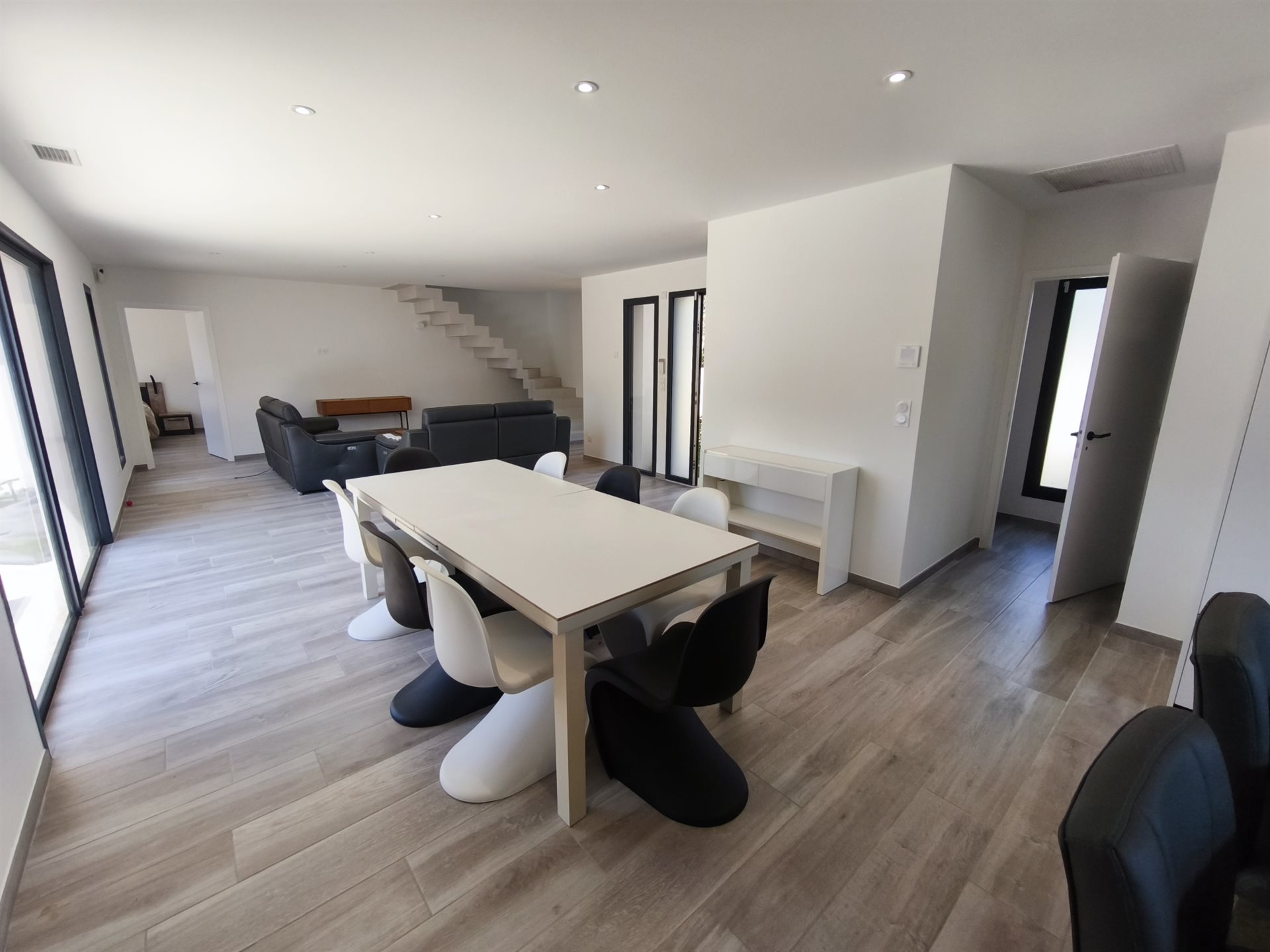 Maison à vendre, 146m², Bessan